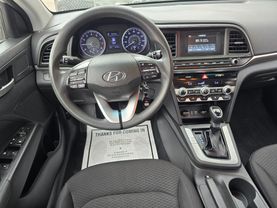 2020 Hyundai Elantra - Image 26