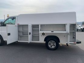 2014 CHEVROLET EXPRESS 3500 10FT KUV KNAPHEIDE SERVICE BED VAN SERVICE/UTILITY TRUCKS V8, FLEX FUEL, 6.0 LITER CUTAWAY VAN 2D - Eddies Auto Sales