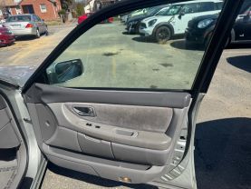 2004 TOYOTA AVALON