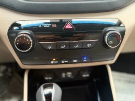 2017 HYUNDAI TUCSON SUV 4-CYL, 2.0 LITER SE SPORT UTILITY 4D