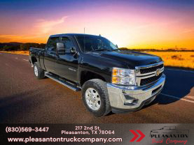 2013 CHEVROLET SILVERADO 2500 HD CREW CAB PICKUP V8, TURBO DIESEL, 6.6L LTZ PICKUP 4D 6 1/2 FT