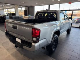 2020 TOYOTA TACOMA DOUBLE CAB PICKUP V6, 3.5 LITER SR5 PICKUP 4D 5 FT