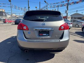 2013 Nissan Rogue - Image 4