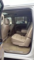 2017 Chevrolet Suburban Premier Sport Utility 4d - Image 19