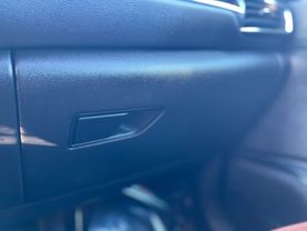 2017 Maserati Levante - Image 21