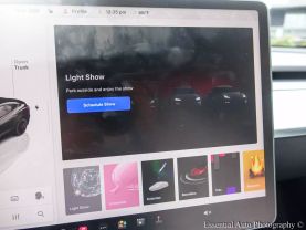 -2022 Tesla Model 3 - Image 18