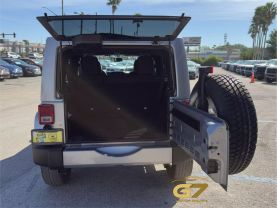 2017 Jeep Wrangler Unlimited - Image 4