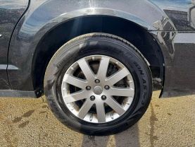 2016 CHRYSLER TOWN & COUNTRY - V6, 3.6 LITER TOURING MINIVAN 4D