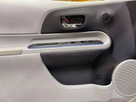 2012 TOYOTA PRIUS C HATCHBACK 4-CYL, HYBRID, 1.5 LITER FOUR HATCHBACK 4D
