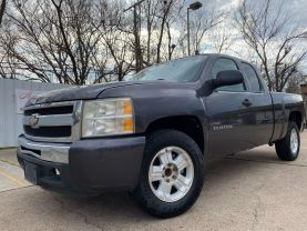 2010 CHEVROLET SILVERADO 1500 EXTENDED CAB PICKUP V6, 4.3 LITER WORK TRUCK PICKUP 4D 6 1/2 FT