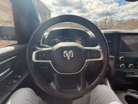 2021 RAM 1500 CREW CAB PICKUP V8, HEMI, ETORQUE, 5.7 LITER BIG HORN PICKUP 4D 5 1/2 FT - Gesner Auto Inc in Taunton, MA, 41.88613, -71.14527