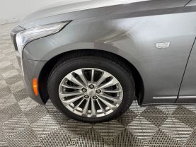 2017 CADILLAC CT6