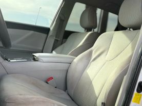 2013 TOYOTA VENZA WAGON V6, 3.5 LITER LE WAGON 4D