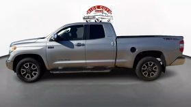 2017 TOYOTA TUNDRA DOUBLE CAB PICKUP V8, FLEX FUEL, 5.7 LITER LIMITED PICKUP 4D 6 1/2 FT