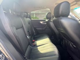 2017 INFINITI QX70 SUV V6, 3.7 LITER 3.7 SPORT UTILITY 4D