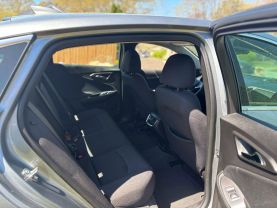 2024 Chevrolet Malibu - Image 11