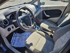 2012 FORD FIESTA