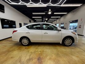 2017 NISSAN VERSA