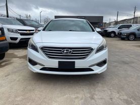 2017 HYUNDAI SONATA SEDAN 4-CYL, PZEV, 2.4 LITER SE SEDAN 4D at Motors On Wheels - used car dealership in Houston, Texas.