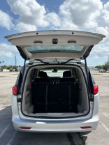 2023 CHRYSLER VOYAGER