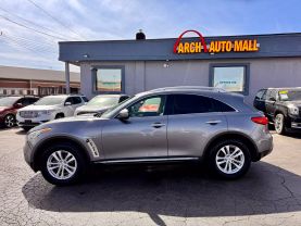 2017 INFINITI QX70