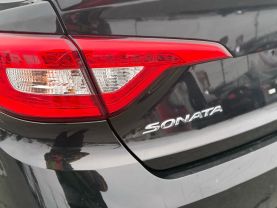 2016 HYUNDAI SONATA SEDAN 4-CYL, PZEV, 2.4 LITER LIMITED SEDAN 4D