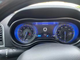 2017 CHRYSLER 300 SEDAN V6, 3.6 LITER 300C SEDAN 4D