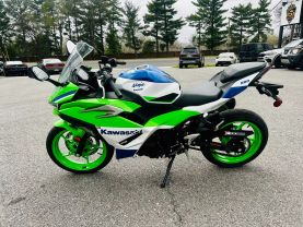 2024 KAWASAKI EX500JRFBL NINJA 500 SE 40TH ANNIVERSARY SPORTBIKES - -