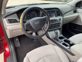 2016 HYUNDAI SONATA SEDAN 4-CYL, PZEV, 2.4 LITER SE SEDAN 4D at Motors On Wheels - used car dealership in Houston, Texas.