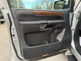 2011 NISSAN ARMADA SUV V8, 5.6 LITER PLATINUM SPORT UTILITY 4D