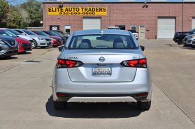 2022 NISSAN VERSA
