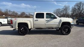 2012 Chevrolet Silverado 1500 Crew Cab Lt Pickup 4d 5 3/4 Ft - Image 5