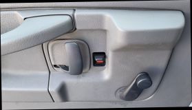 2015 Chevrolet Express Commercial Cutaway Cutaway Van 2d - Image 15