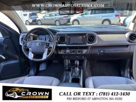 2017 TOYOTA TACOMA DOUBLE CAB PICKUP V6, 3.5 LITER SR5 PICKUP 4D 5 FT