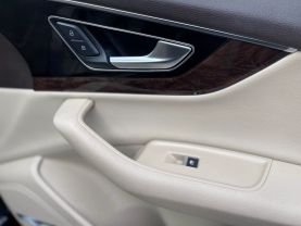 2017 Audi Q7 - Image 40