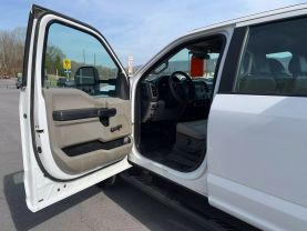 2019 FORD F350 SUPER DUTY CREW CAB 8FT KNAPHEIDE SERVICE BED TRUCK SERVICE/UTILITY TRUCKS V8, FLEX FUEL, 6.2 LITER XL PICKUP 4D 8 FT - Eddies Auto Sales