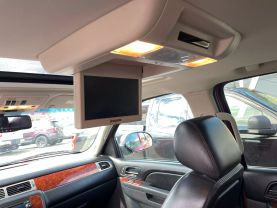 2011 Chevrolet Tahoe - Image 10