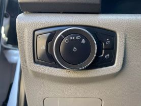 2019 FORD F350 SUPER DUTY CREW CAB 8FT KNAPHEIDE SERVICE BED TRUCK SERVICE/UTILITY TRUCKS V8, 6.2 LITER XL PICKUP 4D - Eddies Auto Sales