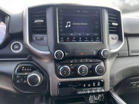 2020 RAM 1500 CREW CAB PICKUP V8, HEMI, 5.7 LITER BIG HORN PICKUP 4D 5 1/2 FT