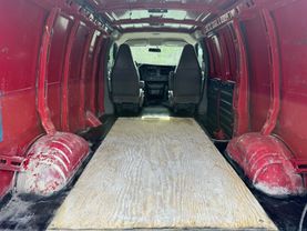 2017 CHEVROLET EXPRESS 2500 CARGO CARGO V8, FLEX FUEL, 4.8 LITER VAN 3D