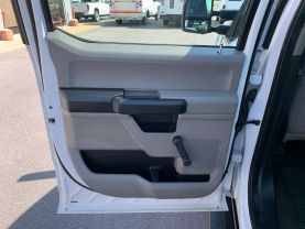 2019 FORD F350 SUPER DUTY CREW CAB 8FT KNAPHEIDE SERVICE BED TRUCK SERVICE/UTILITY TRUCKS V8, FLEX FUEL, 6.2 LITER XL PICKUP 4D 8 FT - Eddies Auto Sales