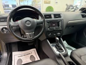 2013 VOLKSWAGEN JETTA