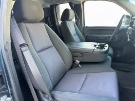2013 CHEVROLET SILVERADO 1500 EXTENDED CAB PICKUP V8, FLEX FUEL, 4.8 LITER LT PICKUP 4D 6 1/2 FT