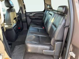 2008 GMC SIERRA 2500 HD CREW CAB PICKUP V8, 6.6L TURBO DSL SLT PICKUP 4D 6 1/2 FT