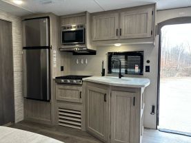 2024 COACHMEN CATALINA SUMMIT 8 RV - 231MKS at T&T Repairables - used car dealership in Spencer, Indiana.