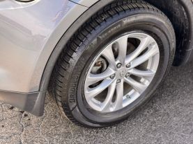 2017 INFINITI QX70