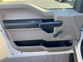 2019 FORD F350 SUPER DUTY CREW CAB 8FT KNAPHEIDE SERVICE BED TRUCK SERVICE/UTILITY TRUCKS V8, 6.2 LITER XL 4D - Eddies Auto Sales