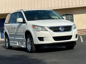2012 VOLKSWAGEN ROUTAN PASSENGER - AUTOMATIC - Dart Auto Group