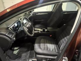 2016 FORD FUSION SEDAN 4-CYL, 2.5 LITER SE SEDAN 4D