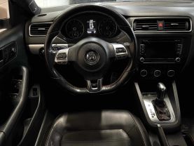 2013 VOLKSWAGEN JETTA SEDAN 4-CYL, TURBO, PZEV, 2.0 LITER 2.0T GLI AUTOBAHN SEDAN 4D